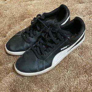 Black and White Puma Tennis Shoes
